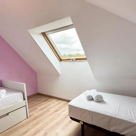 Casa De Viaxeiros By Pandora Gæstehus Ourense