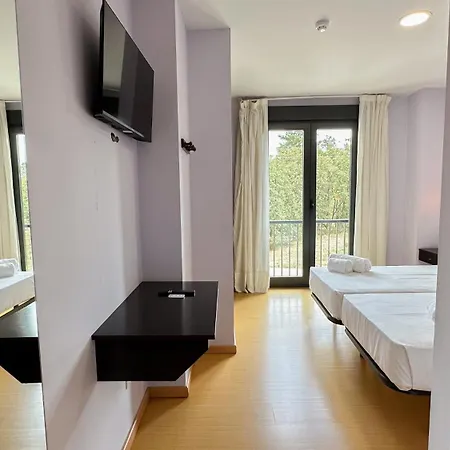 Casa De Viaxeiros By Pandora Gæstehus Ourense