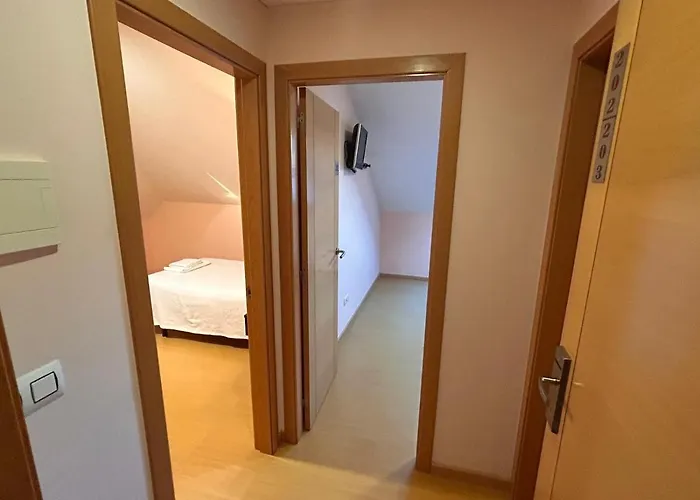 Casa De Viaxeiros By Pandora 3* Ourense